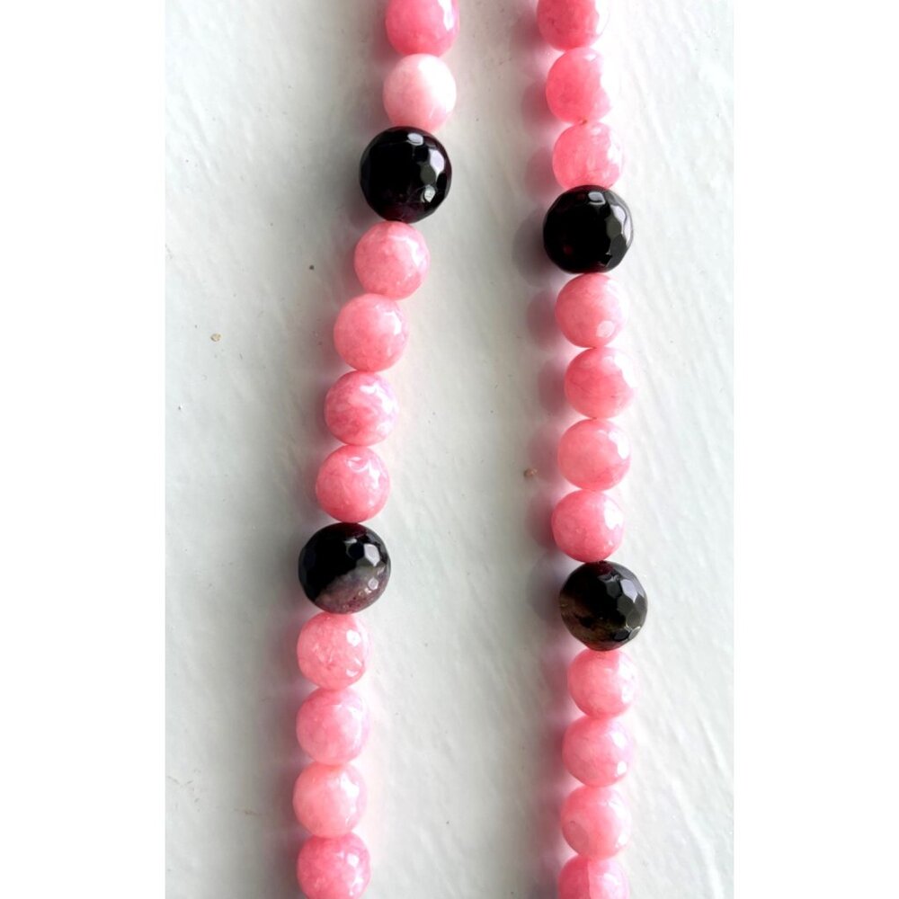 Pink & Black Beaded Necklace With Floral Cloisonné Beads & Silver Accents - Picture 2 of 7